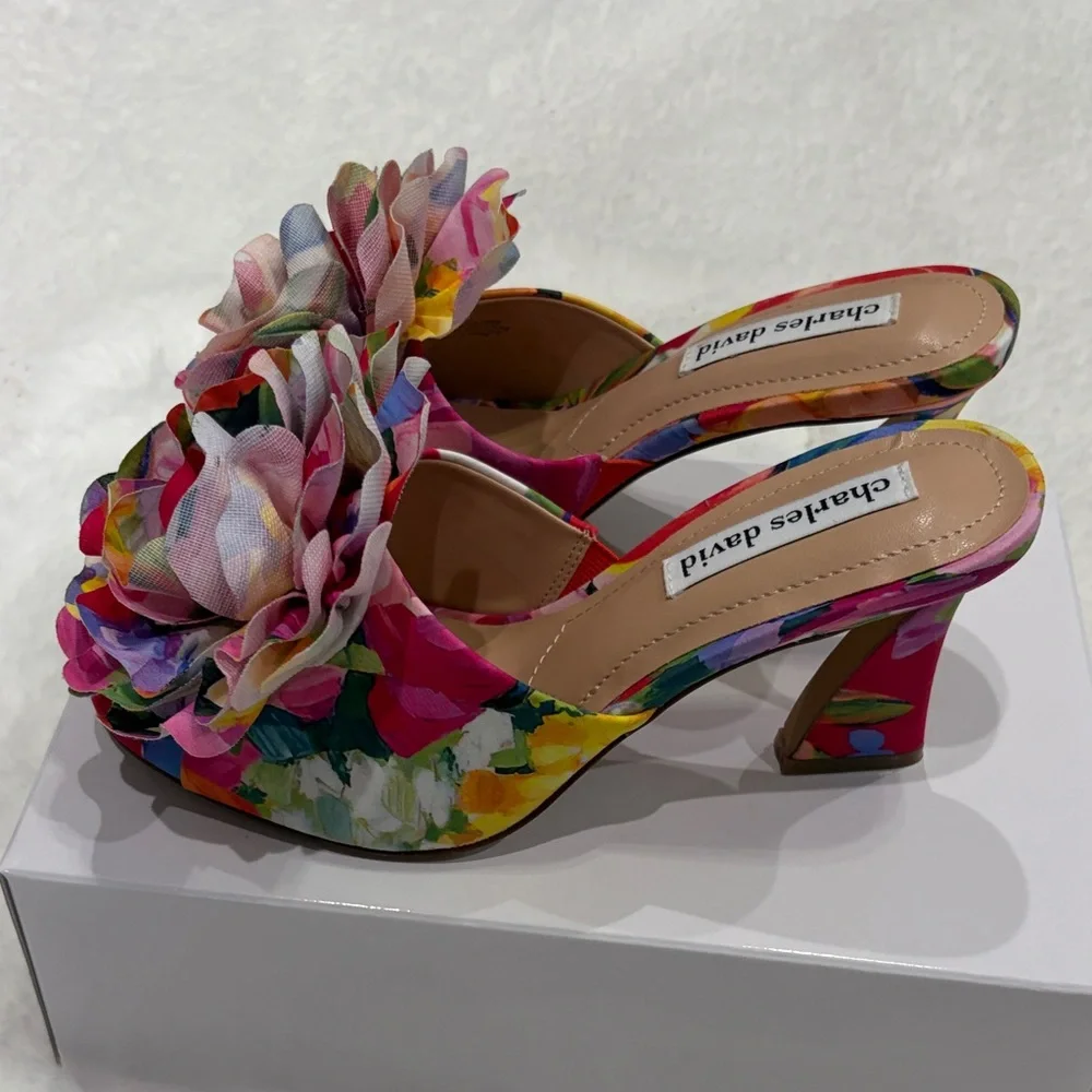 Charles David Colorful Floral Heels,size 7M - Picture 5 of 17